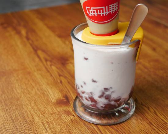Z4. Vitasoy Red Bean Smoothie 維他奶紅豆冰